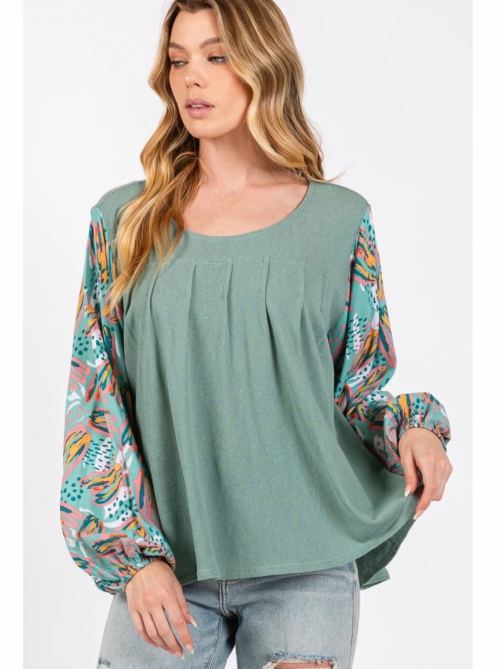 NWT Sage + Fig Pleated Front Balloon Sleeve Top